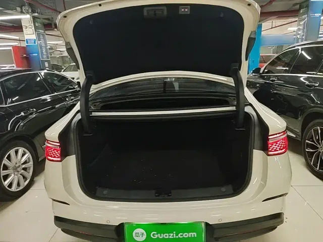 BYD Seal 07 DM-i — Фото автомобиля 18