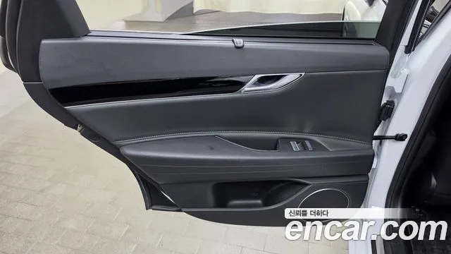 Genesis G80 RG3 — Фото автомобиля 14