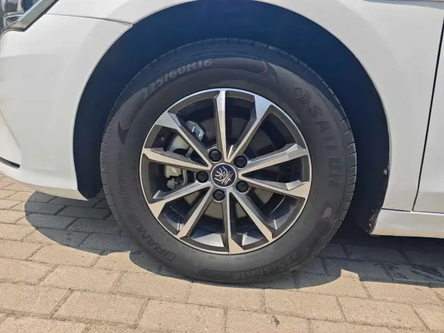 BYD Qin PLUS — Фото автомобиля 15