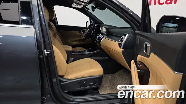 Kia Sorento Sorento 4-е поколение Бензин 2.5T 4WD — Фото автомобиля 11