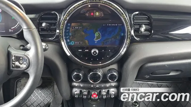MINI Cooper — Фото автомобиля 18