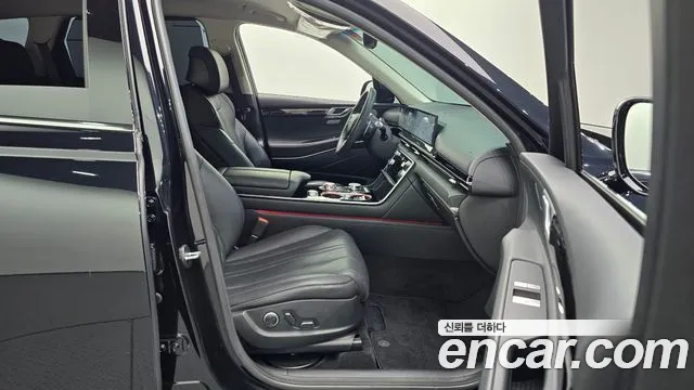 Genesis GV80 — Фото автомобиля 17