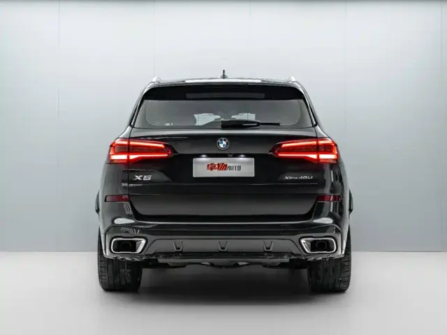 BMW X5 — Фото автомобиля 6