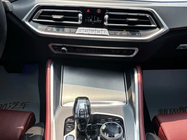 BMW X6 — Фото автомобиля 18
