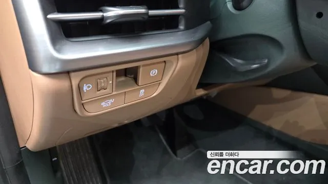 Hyundai Grandeur GN7 — Фото автомобиля 28