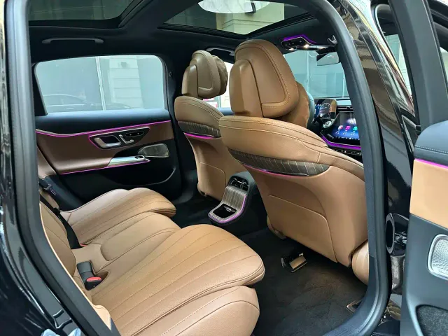 Mercedes-Benz E-Class — Фото автомобиля 9