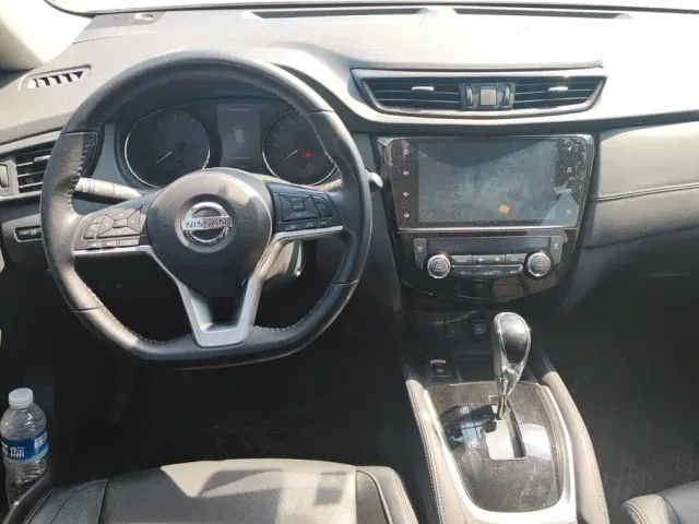 Nissan X-Trail — Фото автомобиля 12