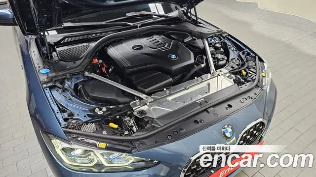 BMW 4 Series G22 — Фото автомобиля 6