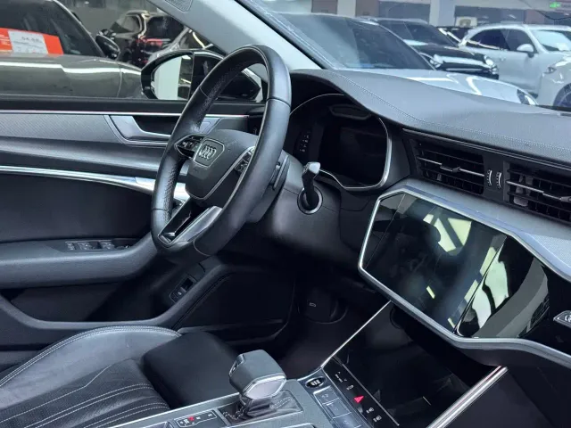 Audi A7 — Фото автомобиля 11