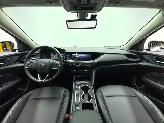Buick Regal — Фото автомобиля 4