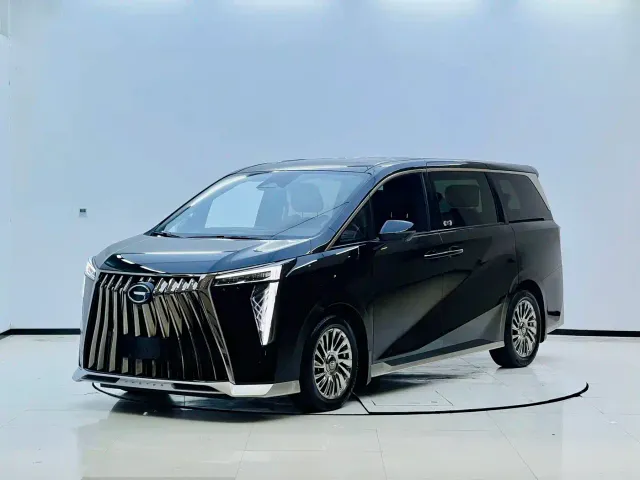Фотография автомобиля — GAC Trumpchi M8