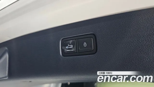 Genesis GV80 — Фото автомобиля 18