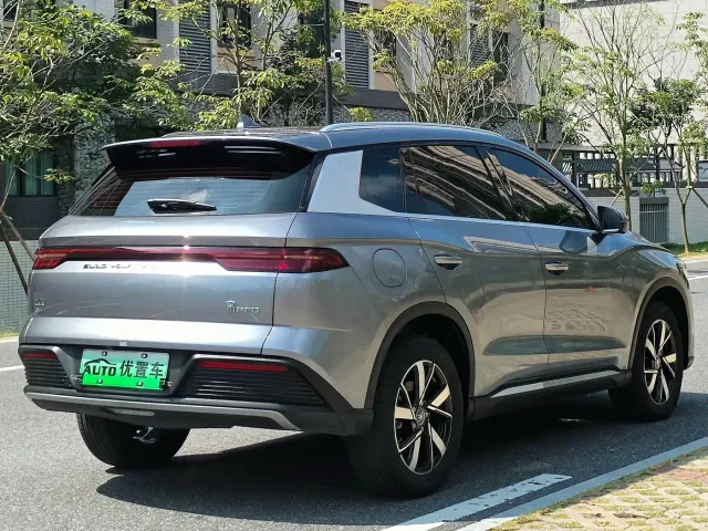 BYD Song Pro — Фото автомобиля 3