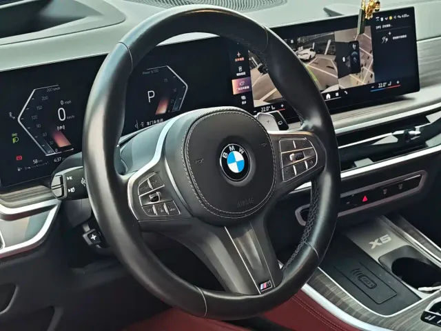 BMW X5 — Фото автомобиля 7