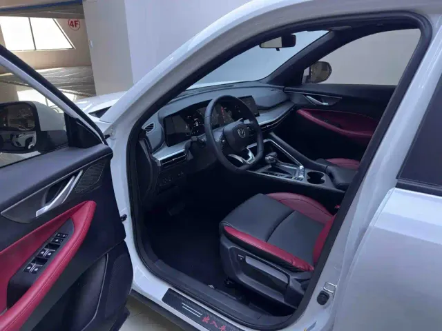 Changan CS35 Plus — Фото автомобиля 9