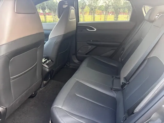 Changan Eado — Фото автомобиля 10