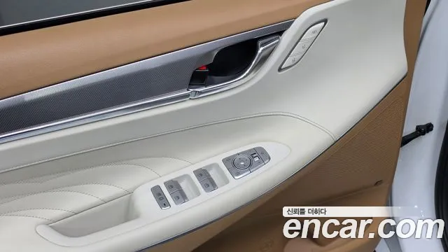 Hyundai Grandeur — Фото автомобиля 18