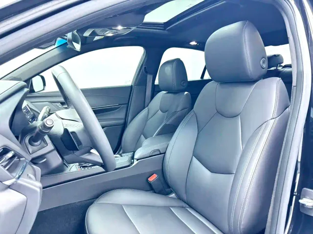 Cadillac CT4 — Фото автомобиля 5