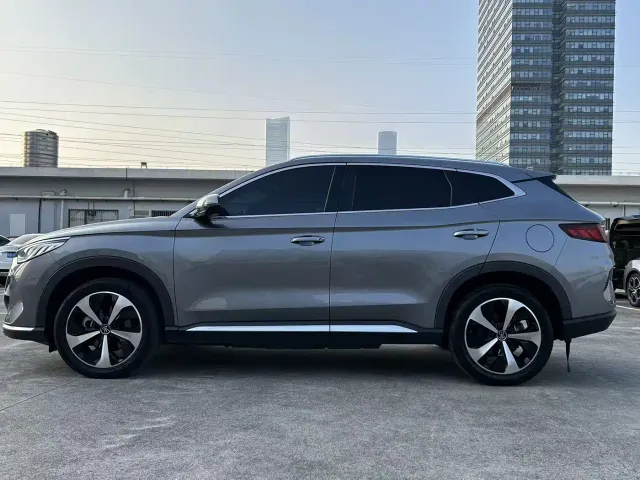 BYD Song PLUS — Фото автомобиля 11