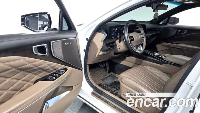 Kia K8 Hybrid — Фото автомобиля 15
