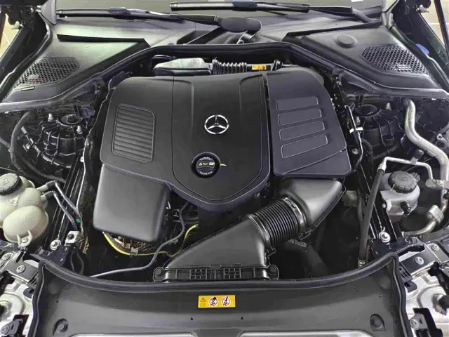 Mercedes-Benz E-Class — Фото автомобиля 15