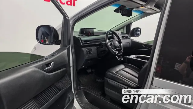 Hyundai Staria — Фото автомобиля 15