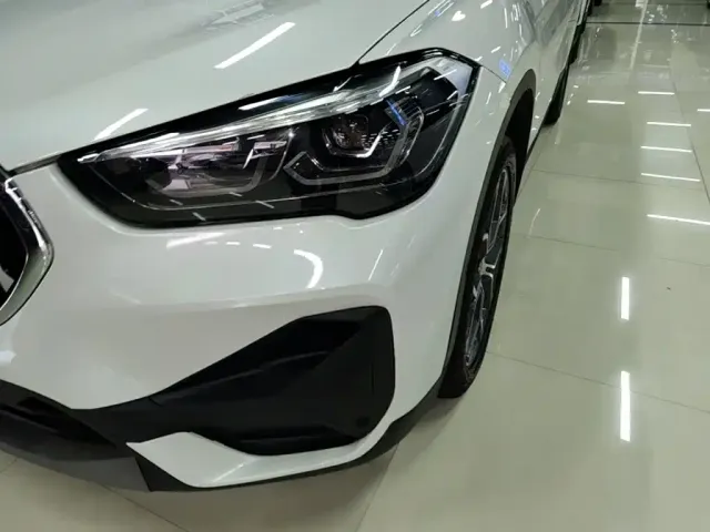 BMW X1 — Фото автомобиля 23