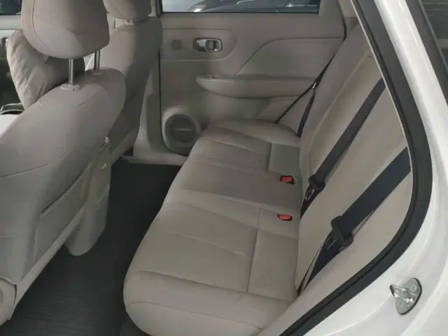 Leapmotor B10 — Фото автомобиля 16