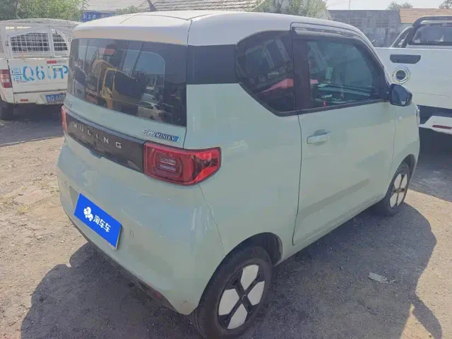 Wuling Hongguang Mini EV — Фото автомобиля 3