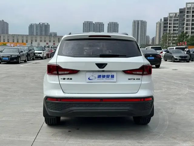 Jetta VS5 — Фото автомобиля 5