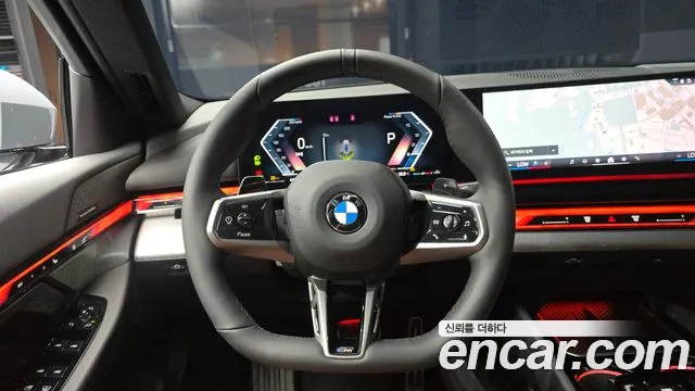 BMW 5-Series 5 серия (G60) 530i xDrive M Sport — Фото автомобиля 10