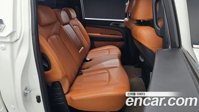 KG_Mobility_Ssangyong Rexton Новый Rexton Sport Дизель 2.2 4WD — Фото автомобиля 29