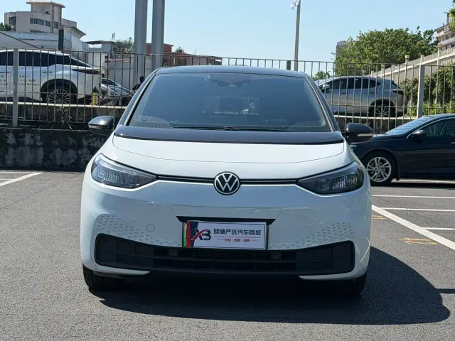 Volkswagen ID.3 — Фото автомобиля 6