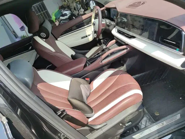 Geely Xingyue L — Фото автомобиля 24