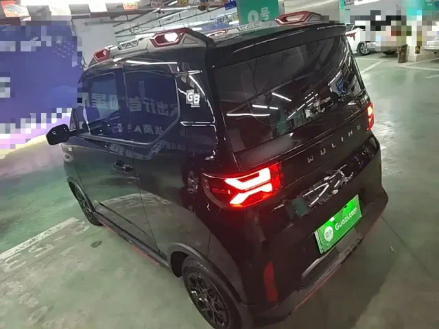 Wuling Hongguang Mini EV — Фото автомобиля 4