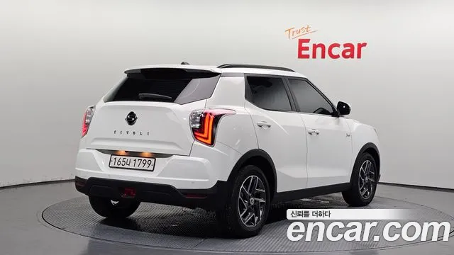 KG_Mobility_Ssangyong TIBOLI Very New Tivoli Бензин 1.5 2WD — Фото автомобиля 2
