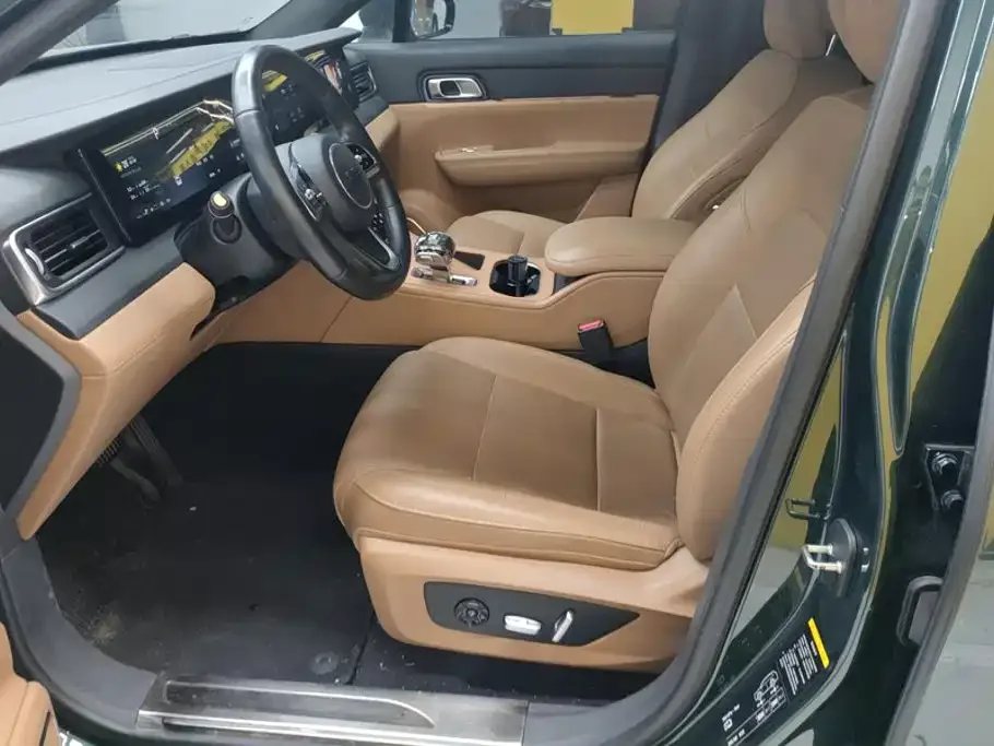 Li Auto Li ONE 2021 Extended Range 6-Seater — Фото автомобиля 9