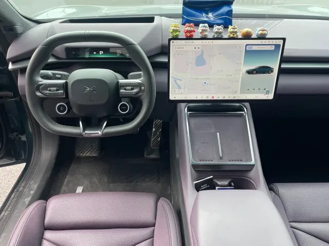 Xpeng P7 — Фото автомобиля 8