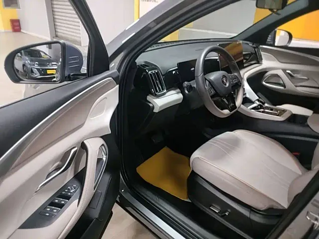BYD Song Pro — Фото автомобиля 20