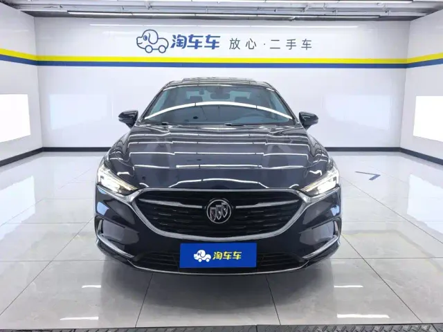 Buick LaCrosse — Фото автомобиля 2
