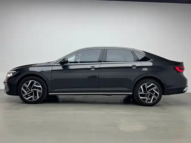 Volkswagen Sagitar — Фото автомобиля 3