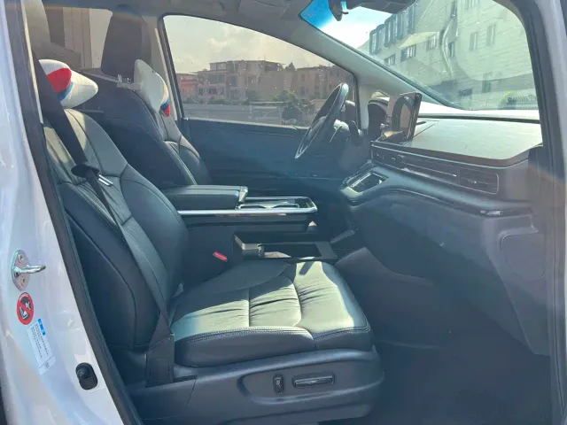 Honda Odyssey — Фото автомобиля 10