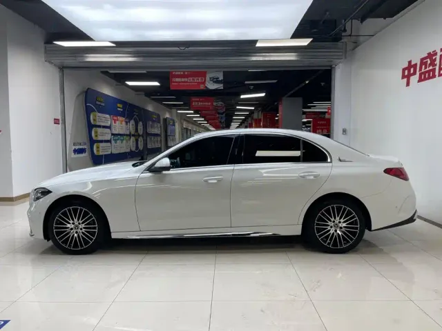 Mercedes-Benz C-Class — Фото автомобиля 4