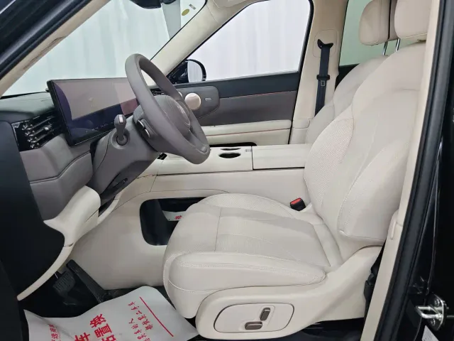 IM Motors LS8 — Фото автомобиля 7