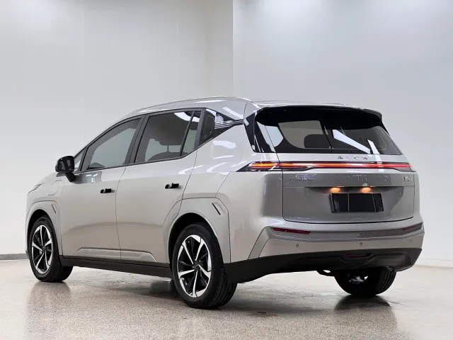 GAC Aion Y — Фото автомобиля 7