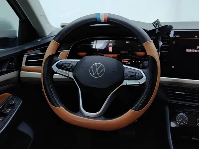 Volkswagen Bora — Фото автомобиля 15