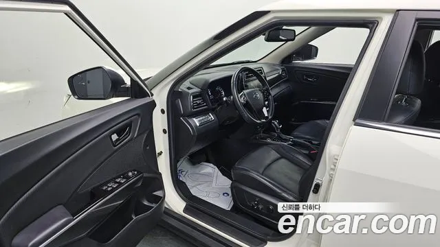KG_Mobility_Ssangyong TIBOLI Very New Tivoli Бензин 1.5 2WD — Фото автомобиля 10