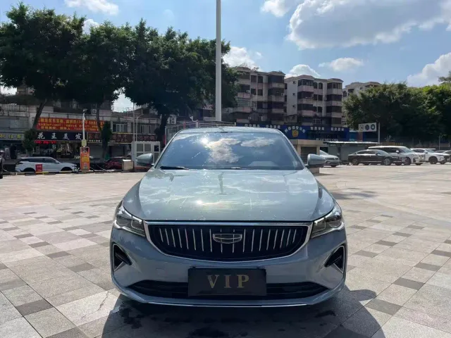 Geely Emgrand — Фото автомобиля 2