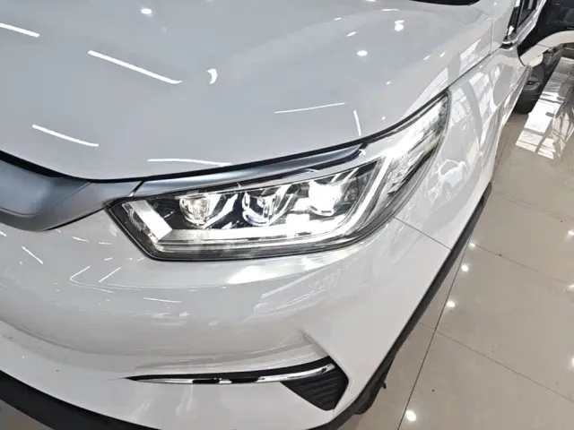 BYD Yuan Pro — Фото автомобиля 23