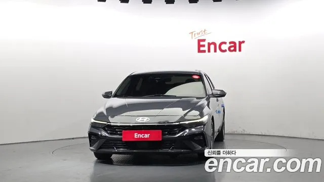 Hyundai Avante CN7 — Фото автомобиля 3
